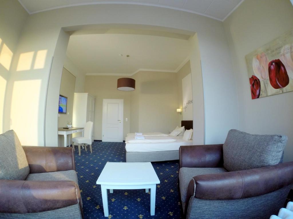 Large Double Room