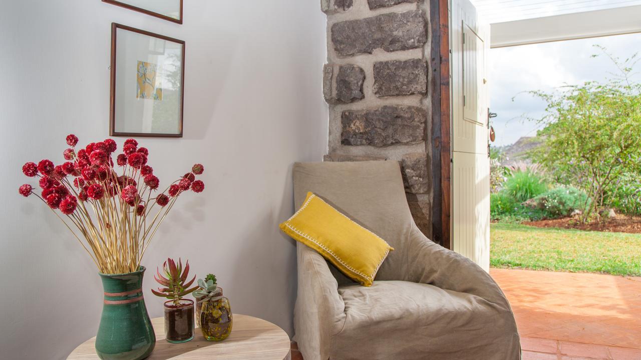 Queen Room with Garden View