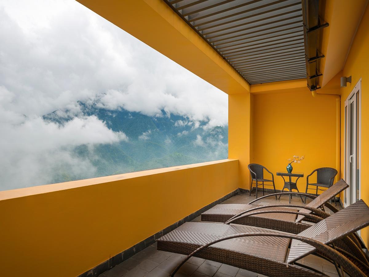 Executive Suite Terrace