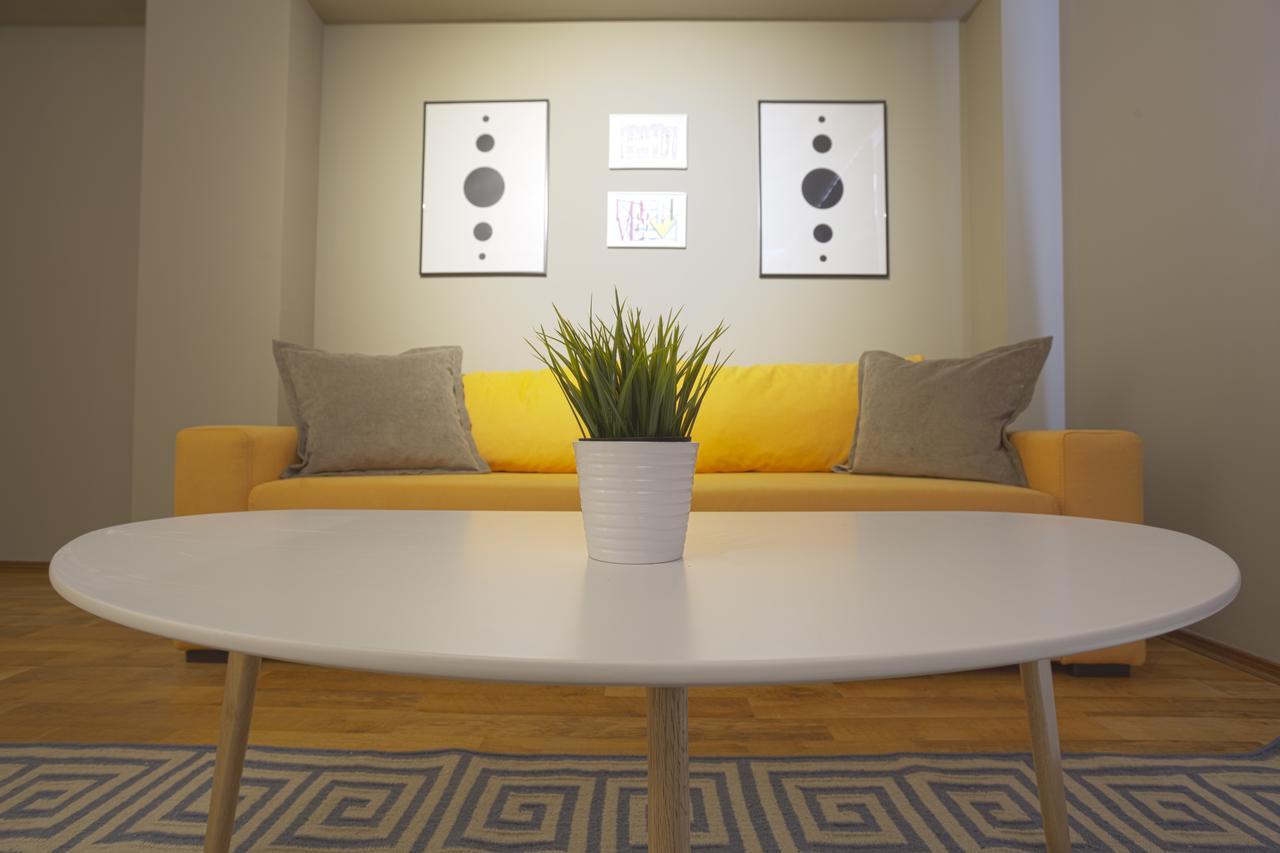 Two-Bedroom Apartment (4 Adults)