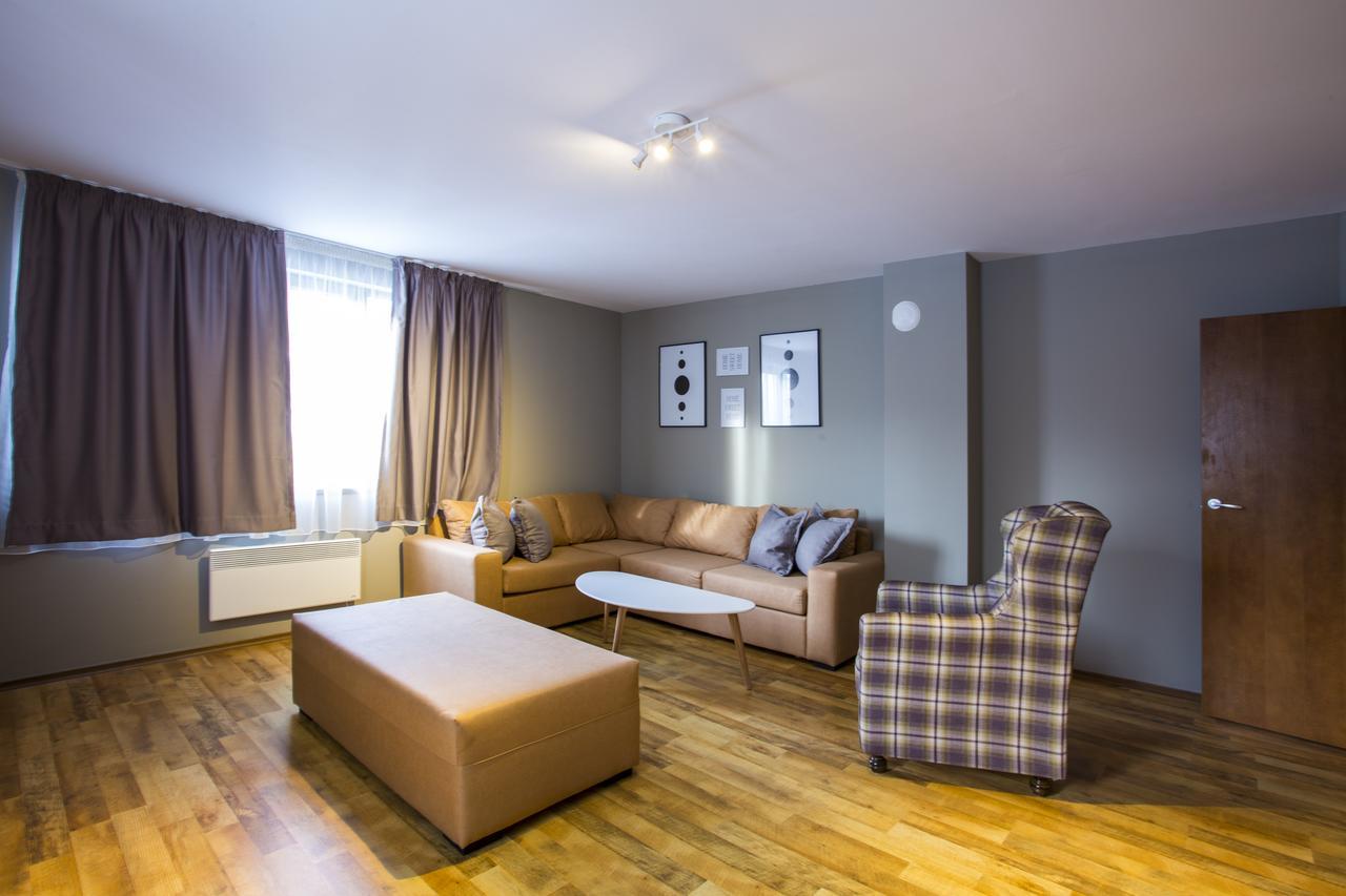 Three-Bedroom Apartment (5 Adults)