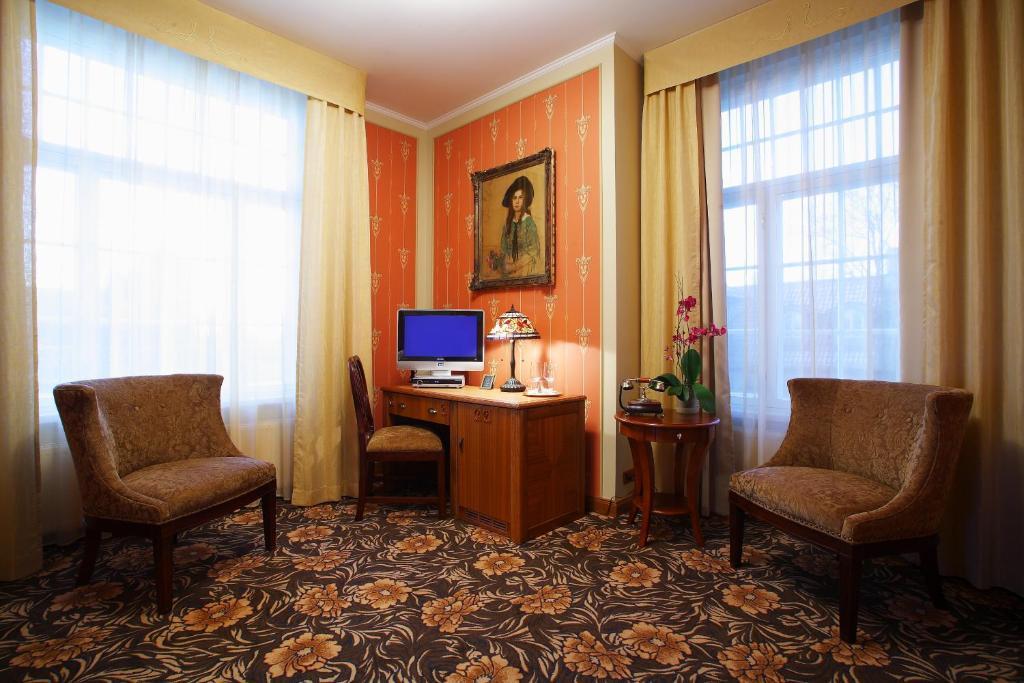 Deluxe  Double or Twin Room