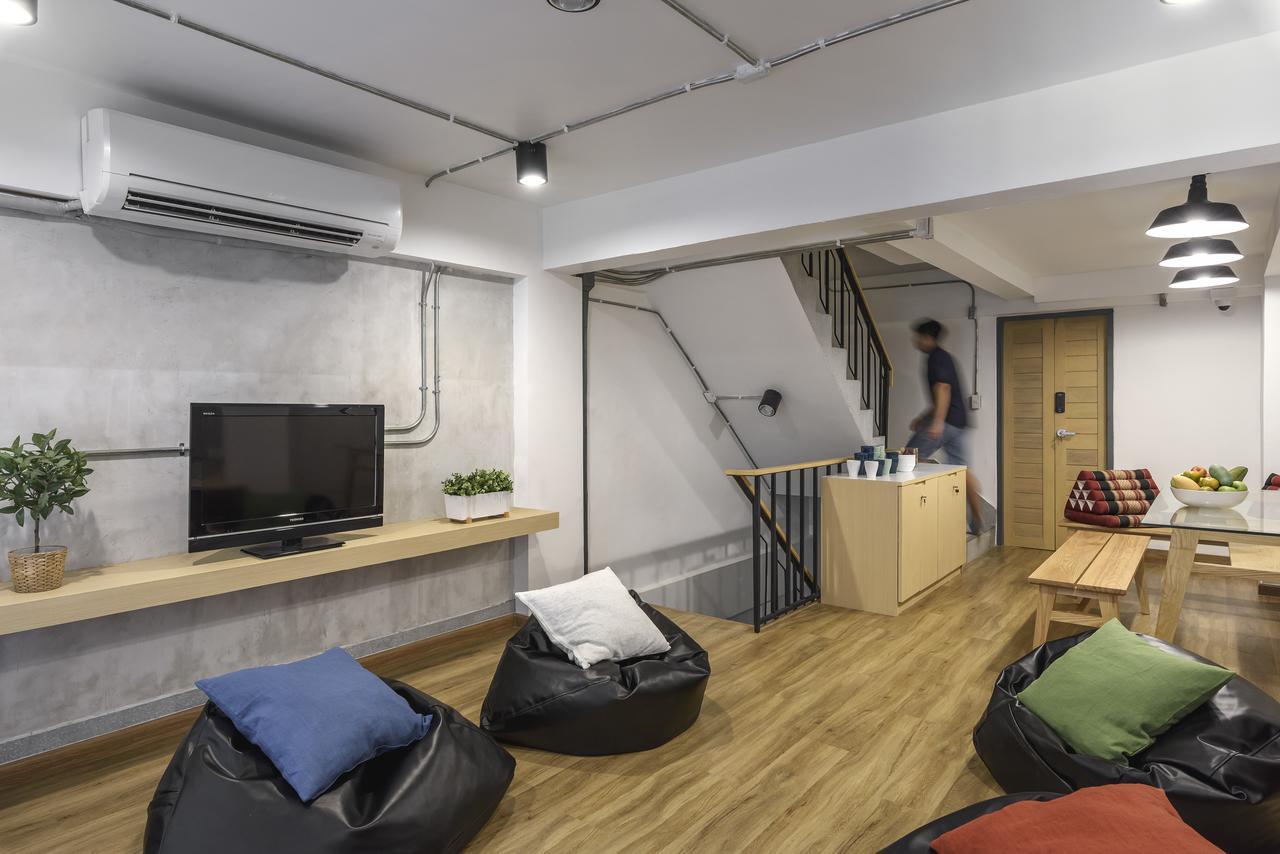 Bunk Bed in Mixed Dormitory Room