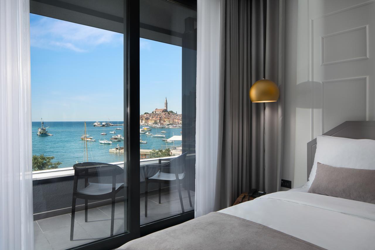 Superior Triple Room with Balcony and Sea View