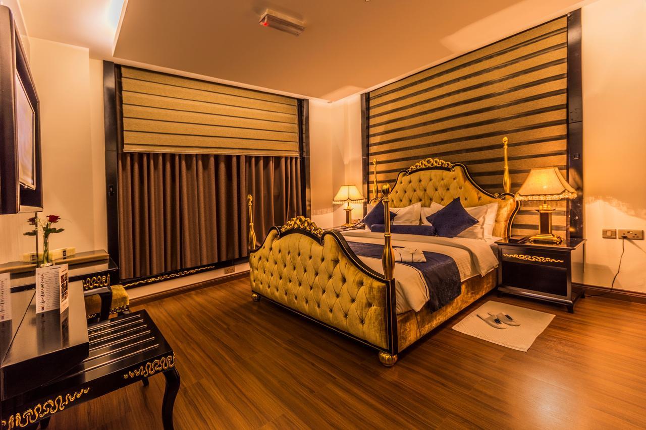 Headington Suite