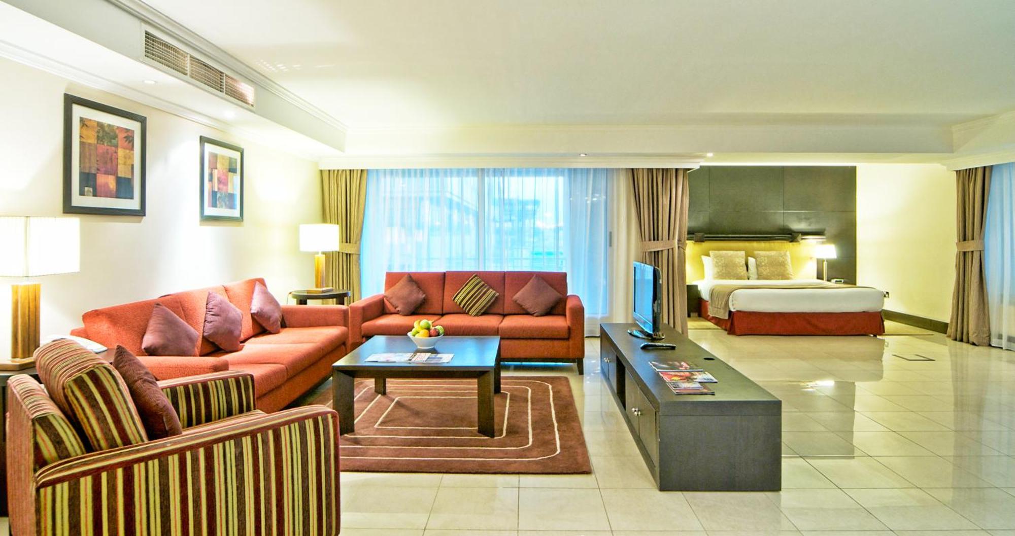 Deluxe Family Suite
