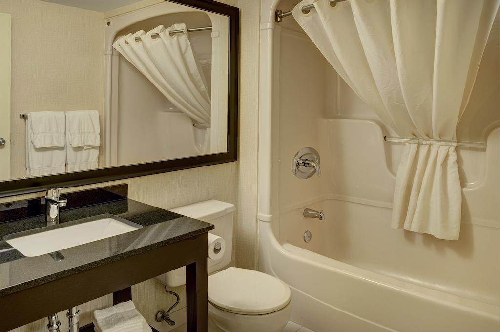 Deluxe Room with Two Double Beds - Second Floor
