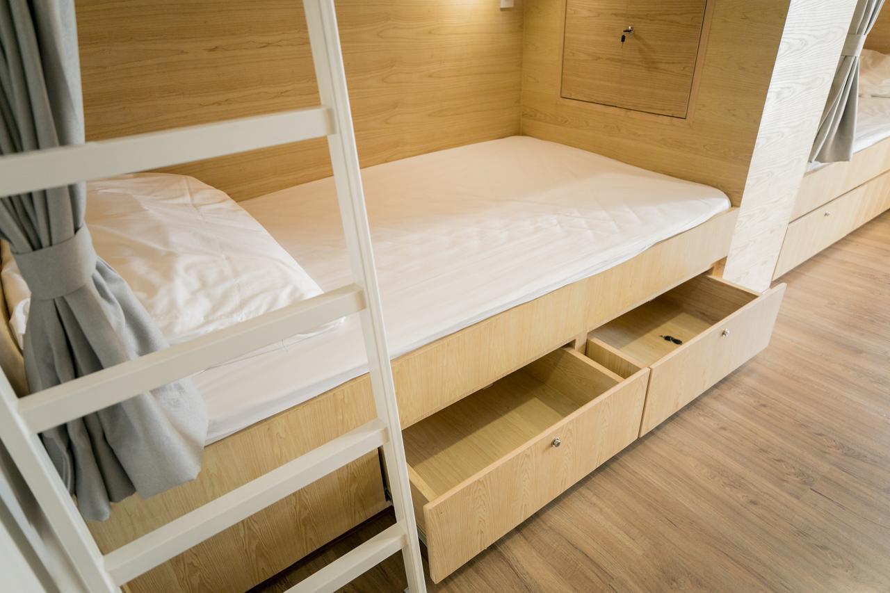 Bed in 10-Bed Mixed Dormitory Room