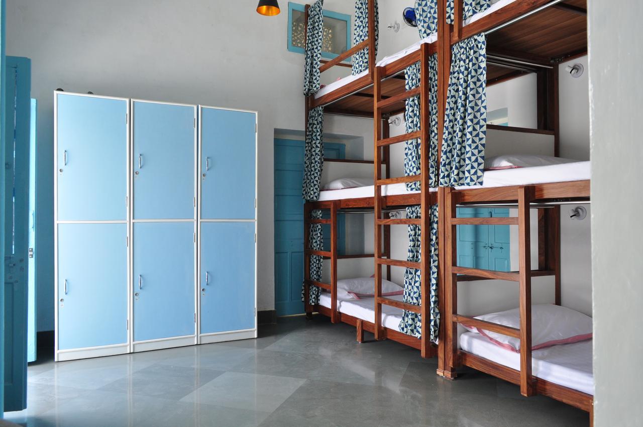 6-bed Mixed Ac dorm