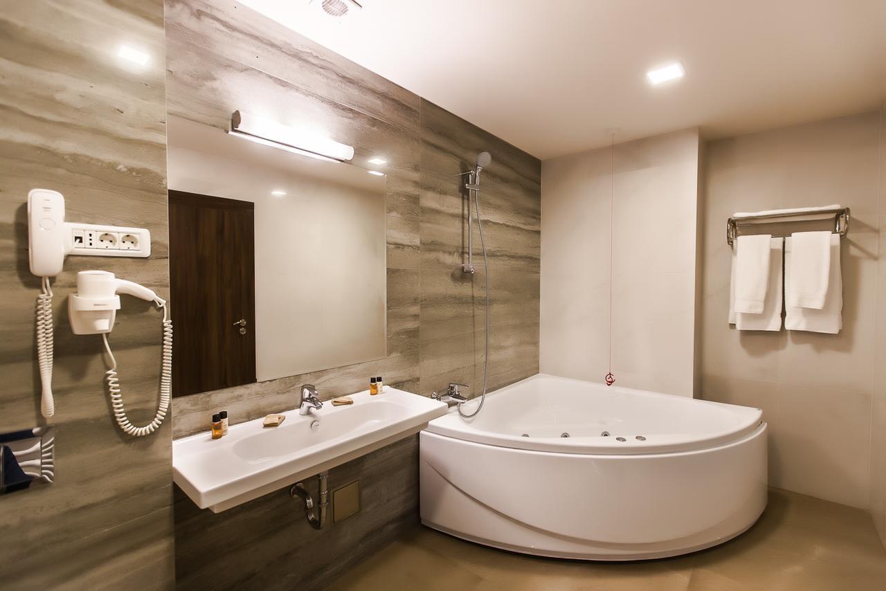 Suite with Balcony Grand Belvedere