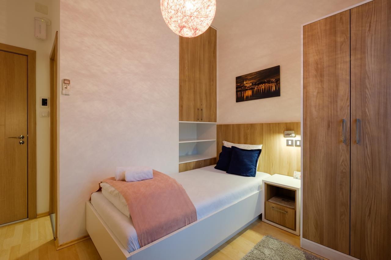 Single Room with Balcony