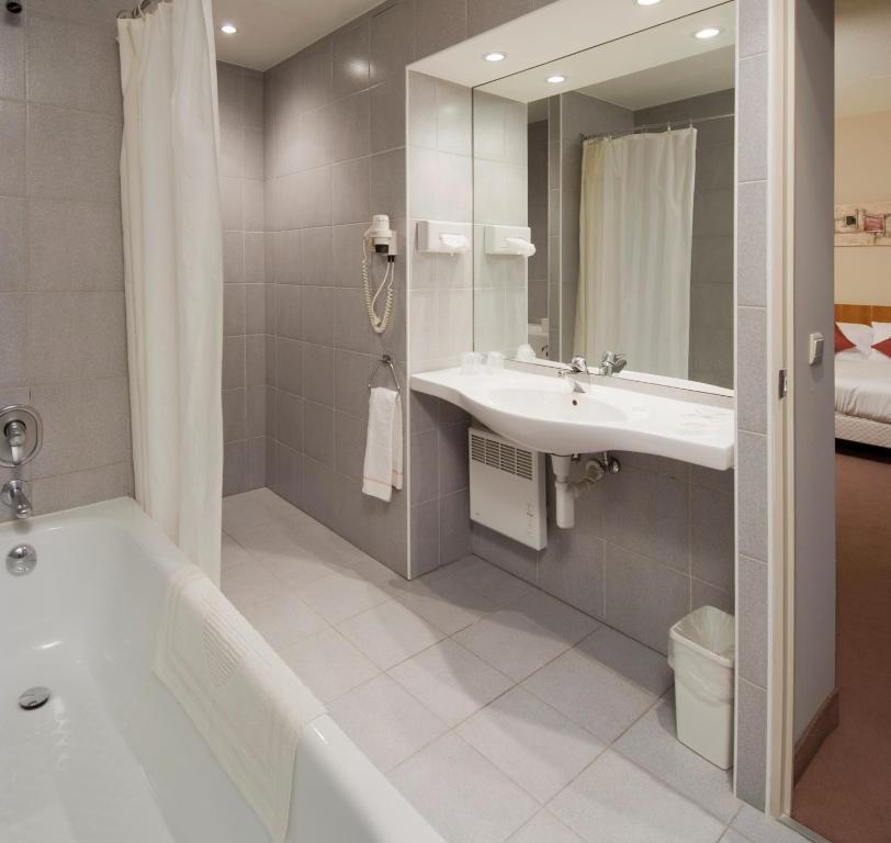 Deluxe Room with Private Terrace