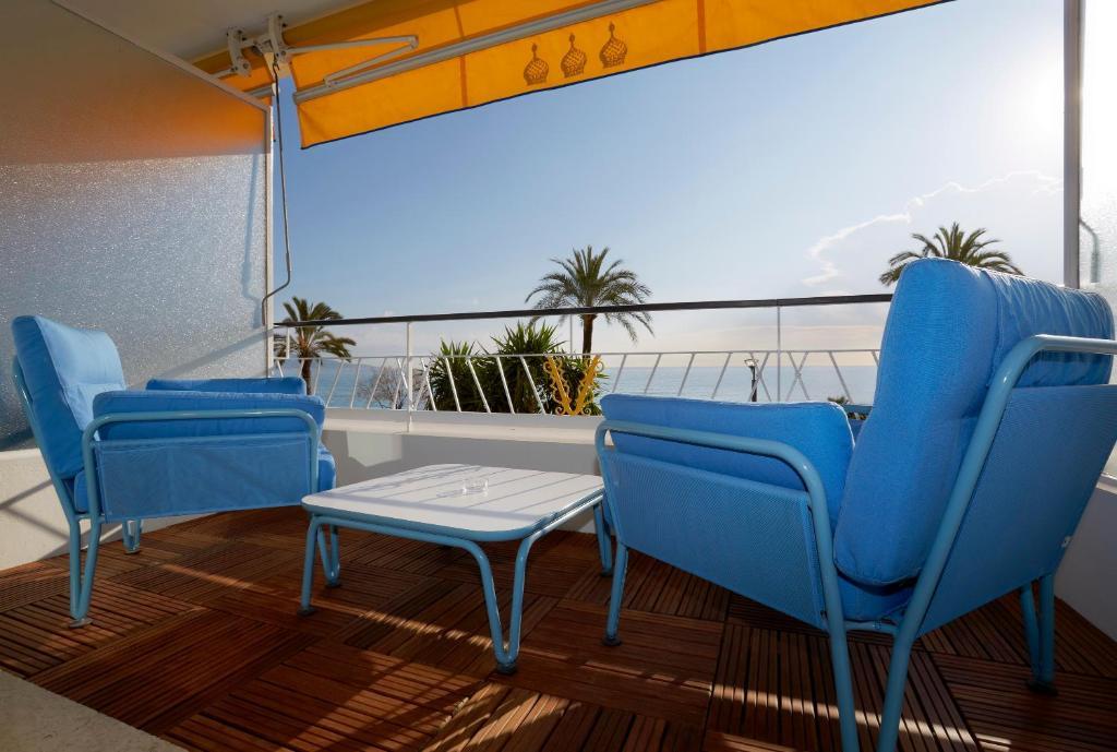 Deluxe Twin Room with Sea View