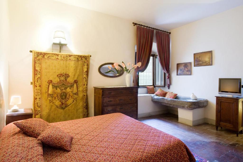 Two-Bedroom Apartment (4 Adults)