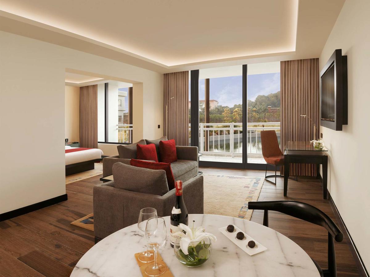 Suite