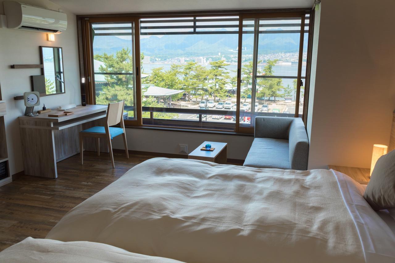 Twin Room with Sea View