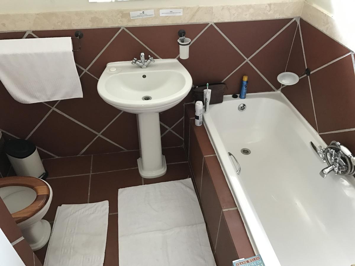 Deluxe Double Room with Extra Bed