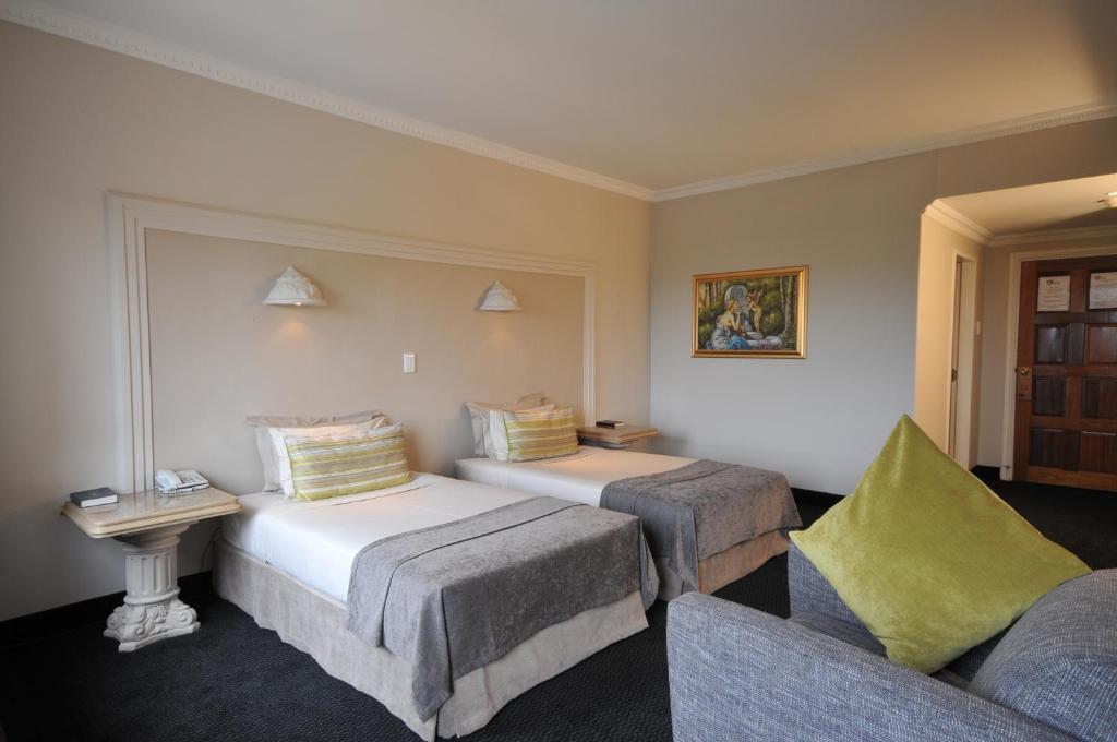Deluxe Twin Room