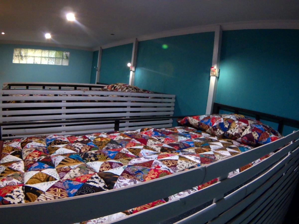 Bed in 6-Bed Mixed Dormitory Room with Free Benefit