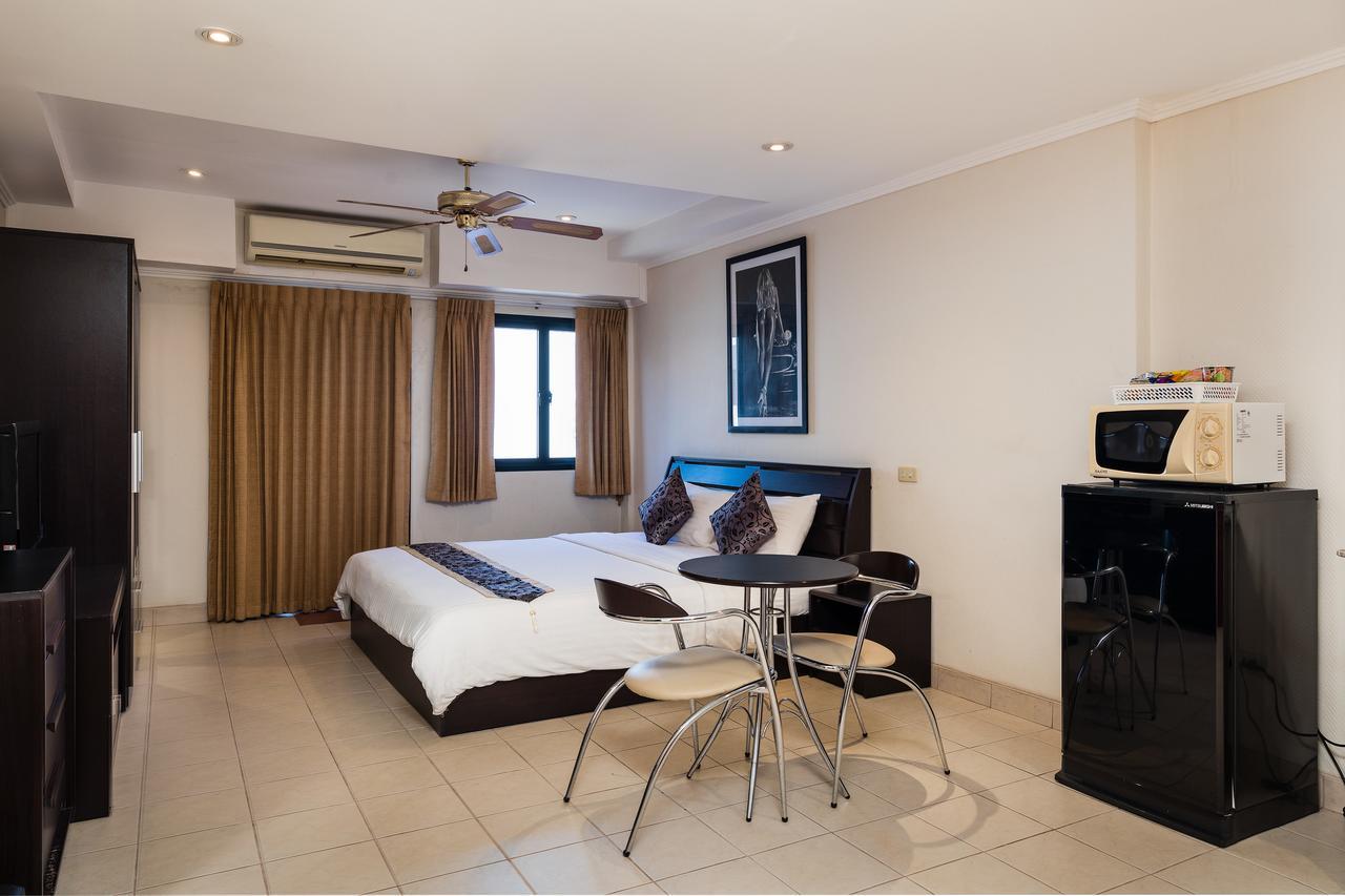 King Room with Balcony