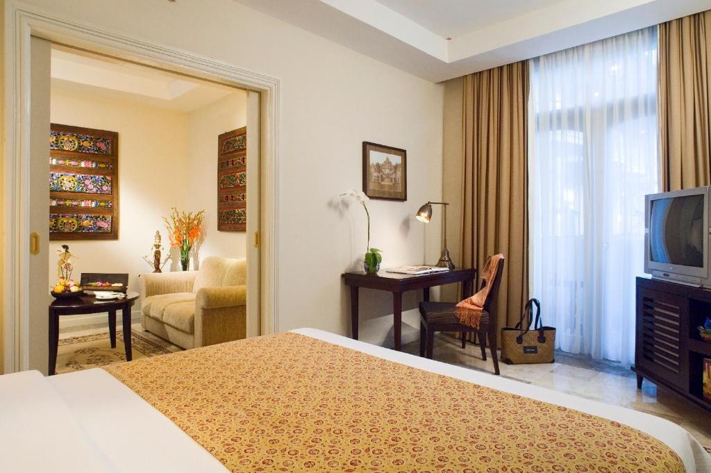 Phenix Executive King Room