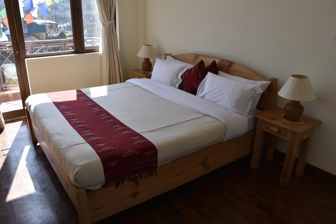 Deluxe Double or Twin Room with Balcony