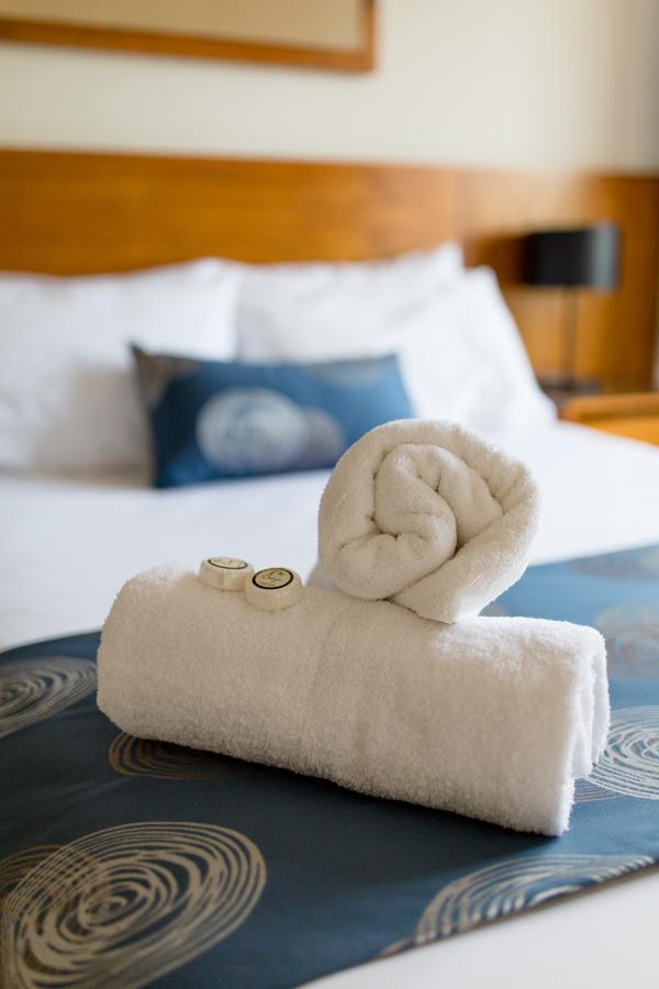 Standard Hotel Room with Water Views includes Free Parking & Wifi