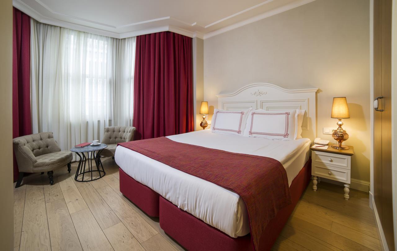 Superior Triple Room