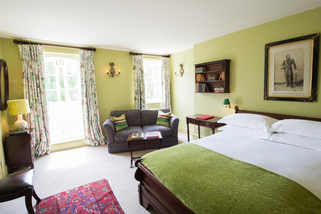 Marvelous Room