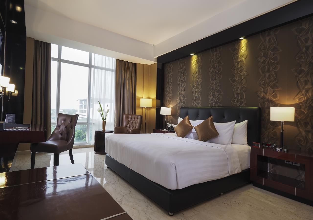 Executive King Room