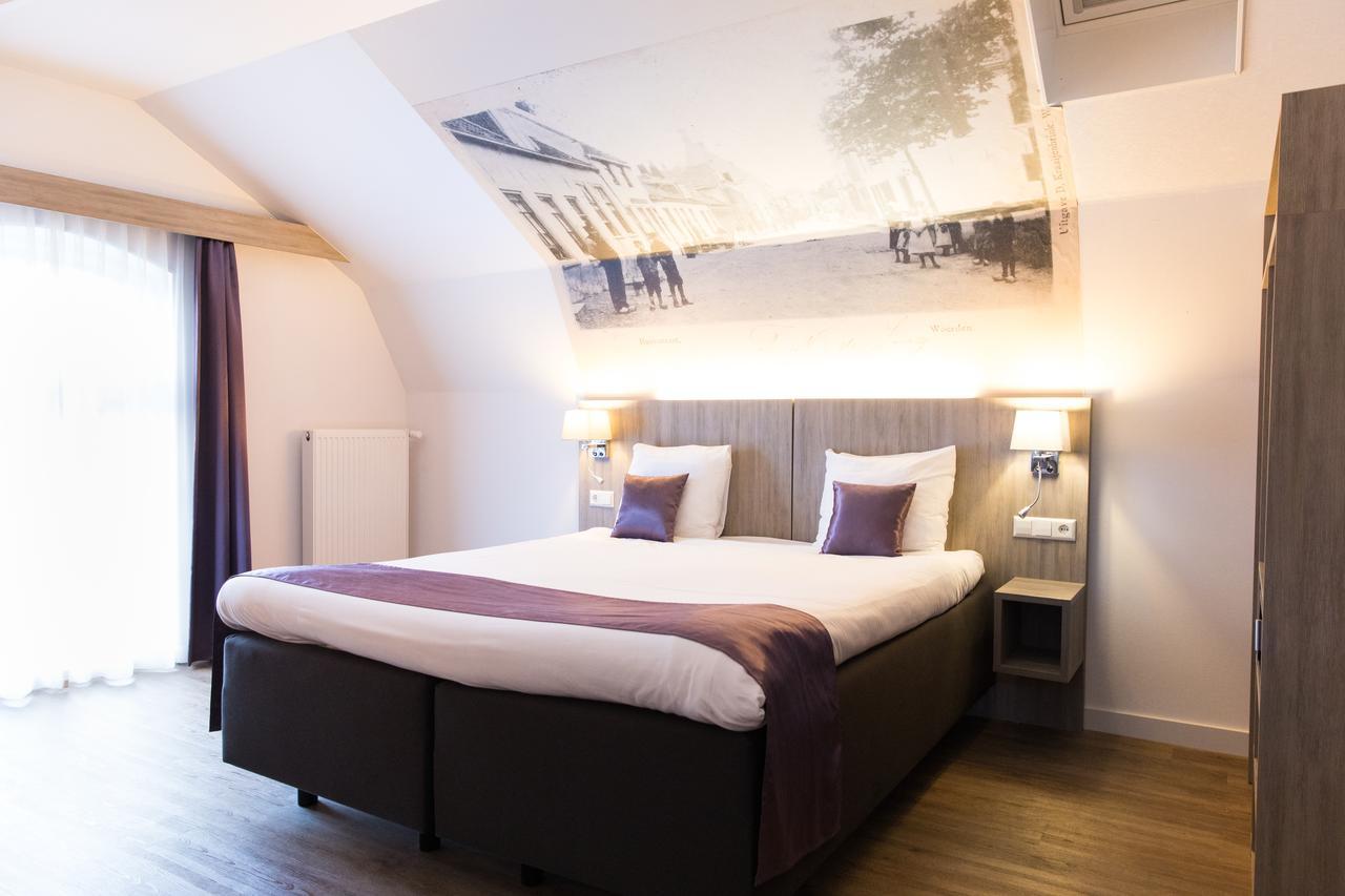 Deluxe King Room - Non-Smoking