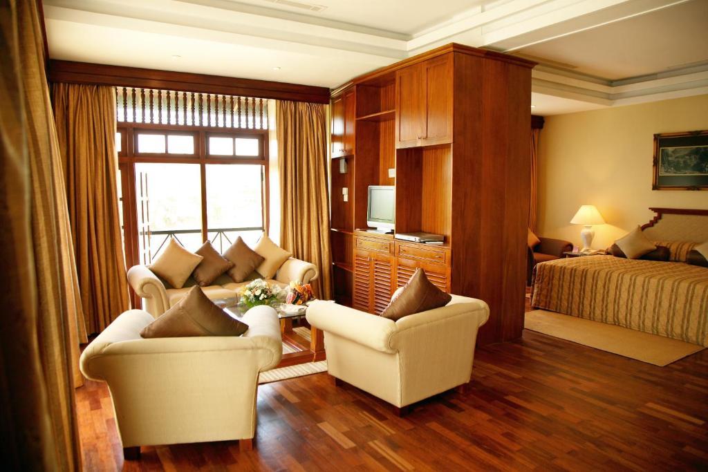 One Bed Room River Suite