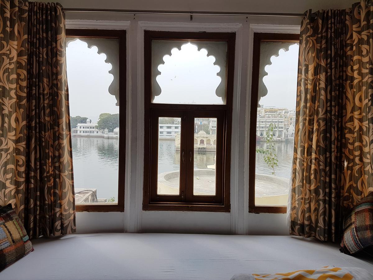 Premium Lake View Room