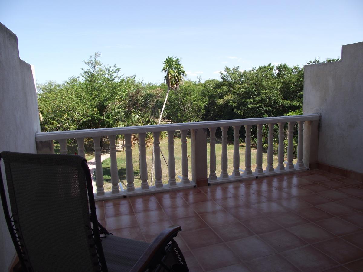 Twin Room with Balcony 3