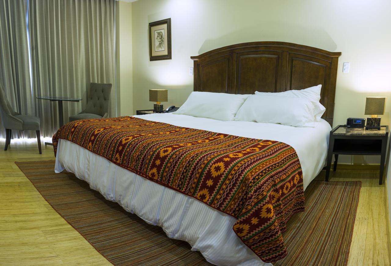 King Room with Lake View