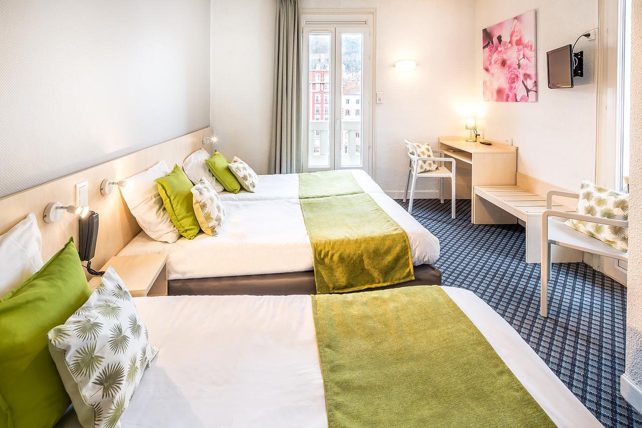 Triple Room with View