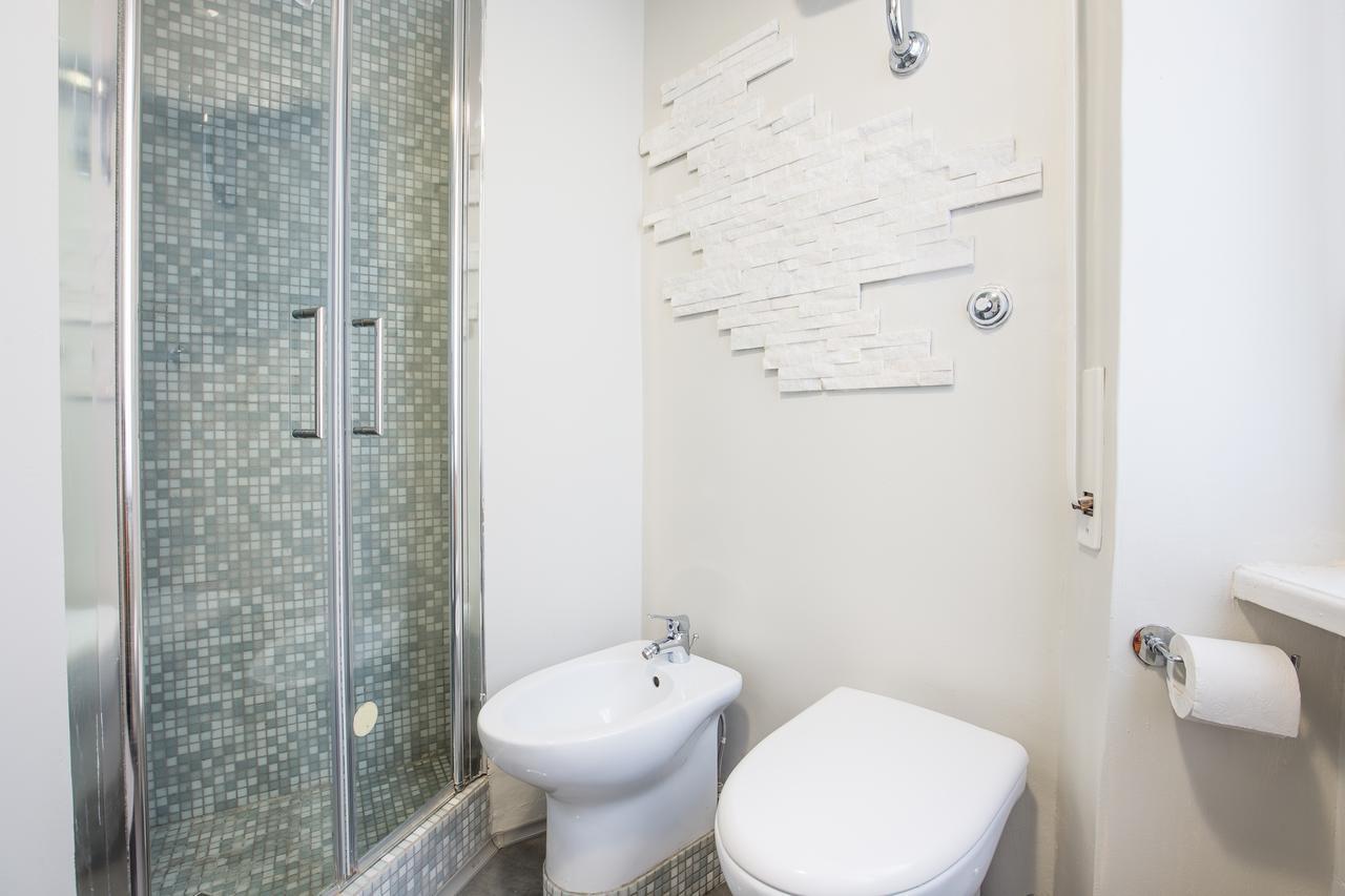 Quadruple Room with Private External Bathroom