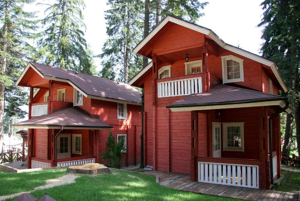 Superior Chalet