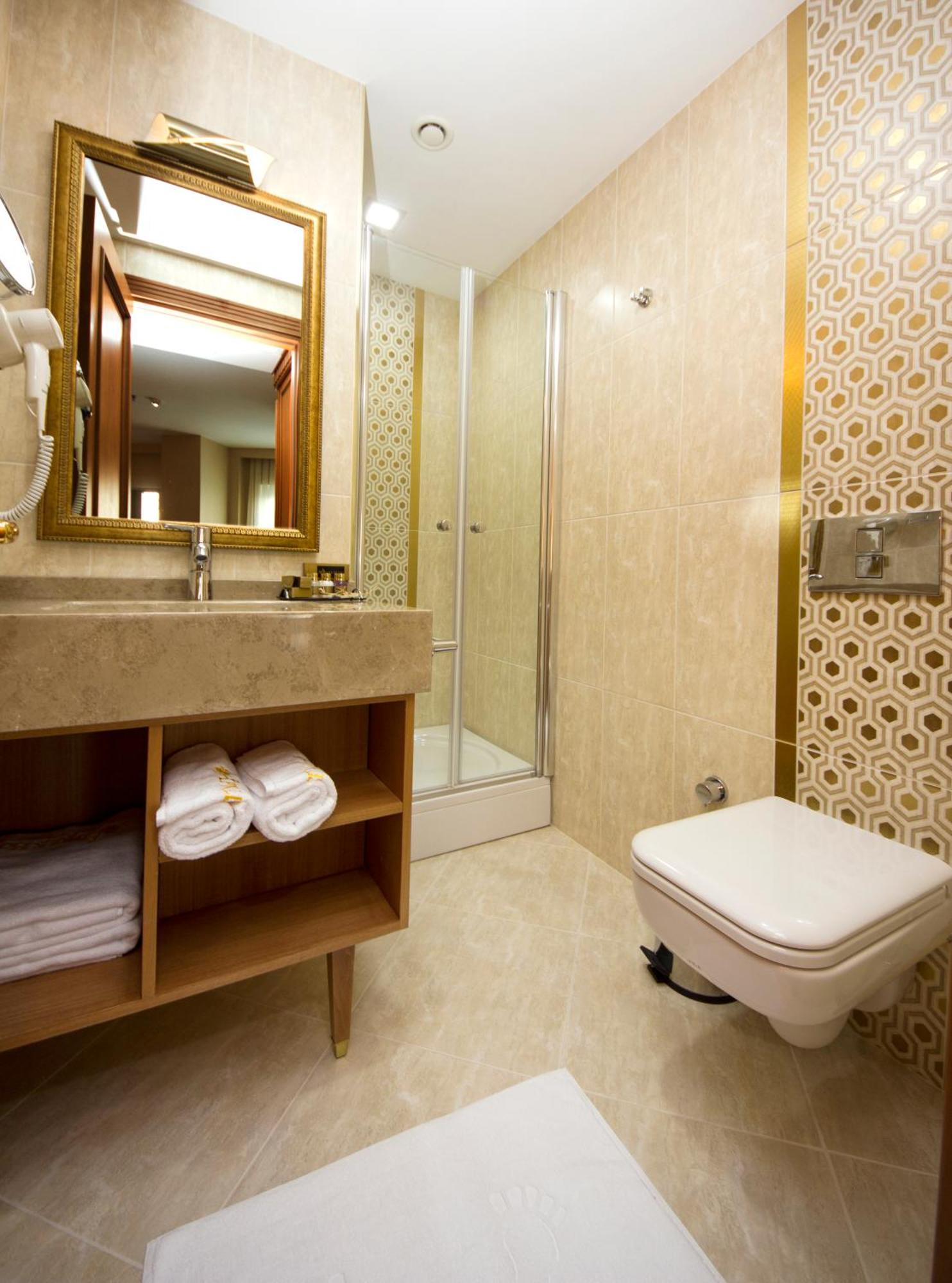 Economy Double or Twin Room