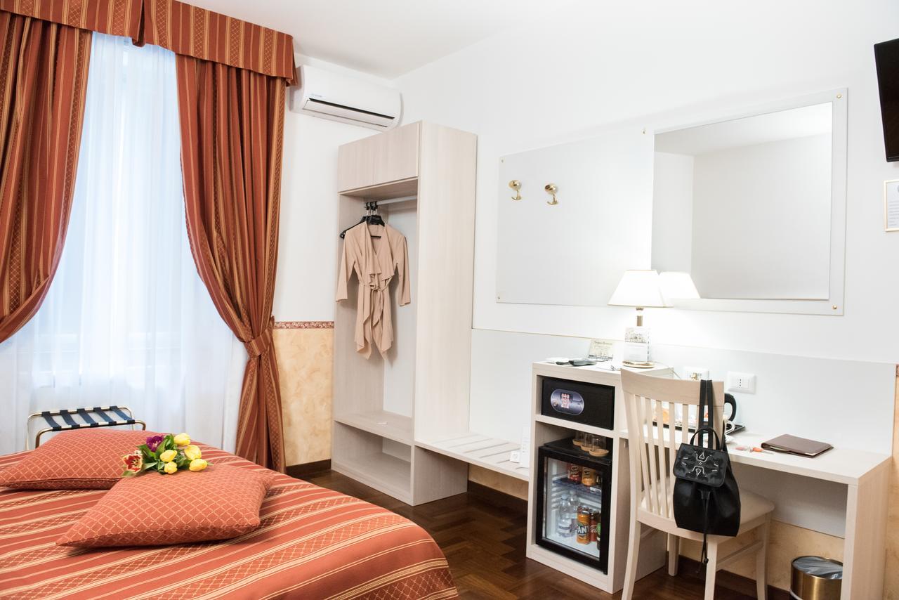 Classic Triple Room