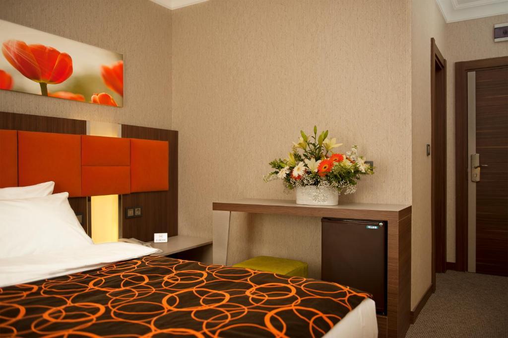 Standard Double or Twin Room
