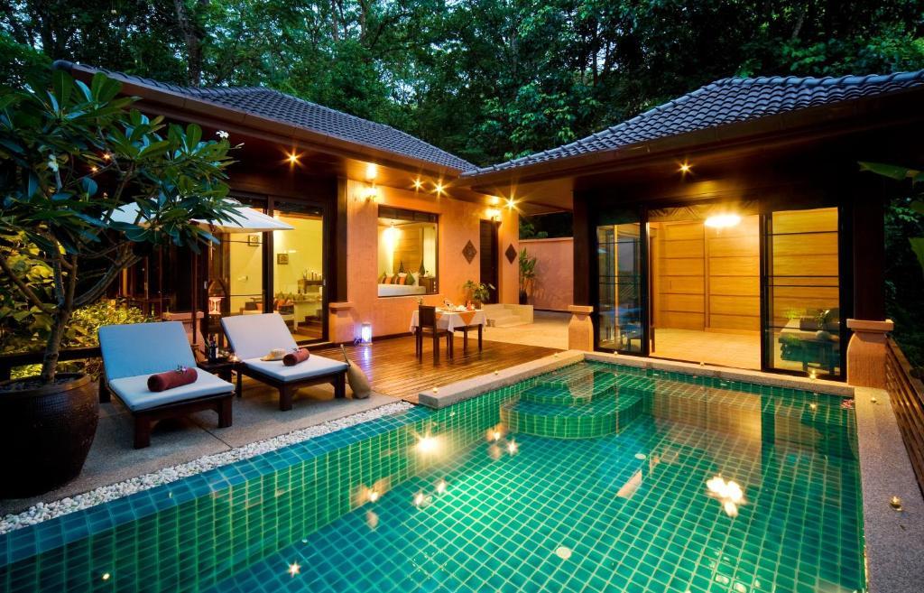 Pool Villa with Mountain View