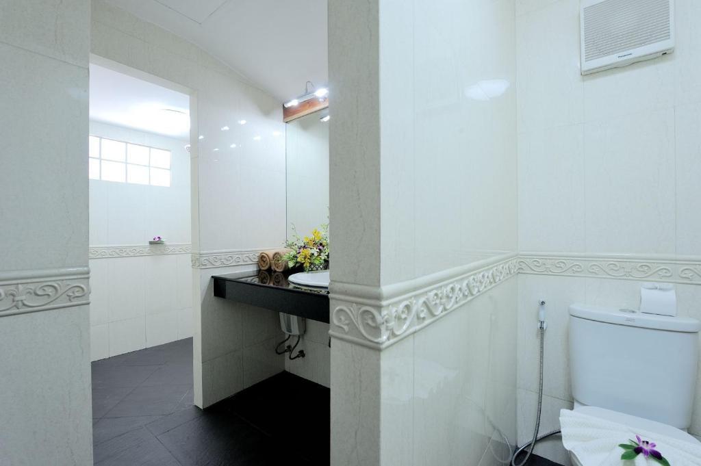Superior King Suite