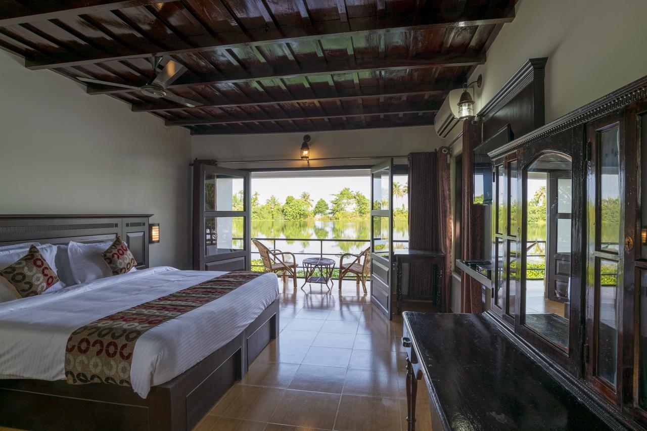 King Room with Balcony