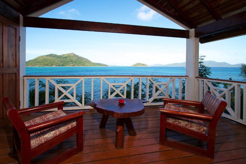 Superior Double Honeymoon Wooden with Seaview