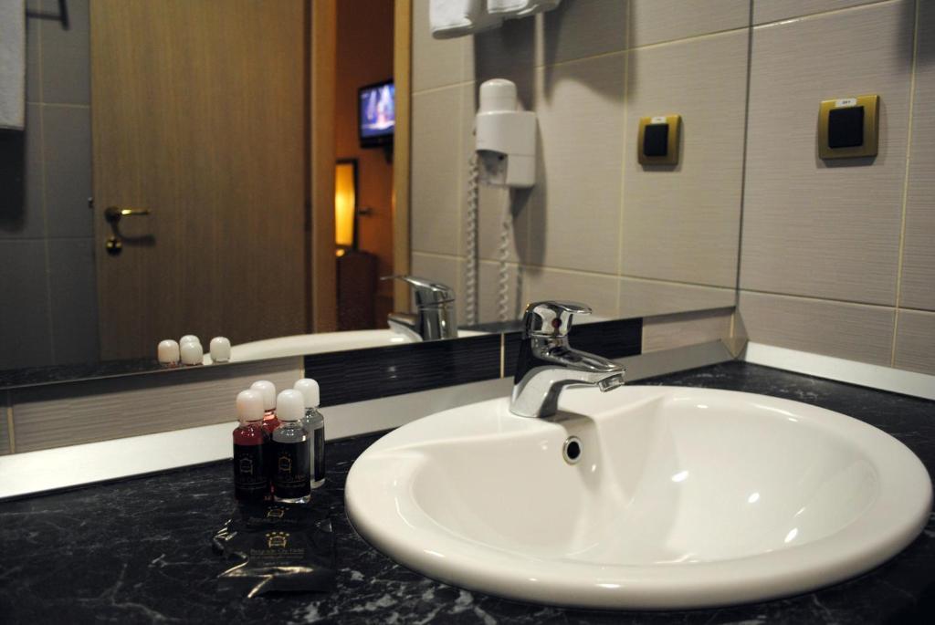 Superior Triple Room