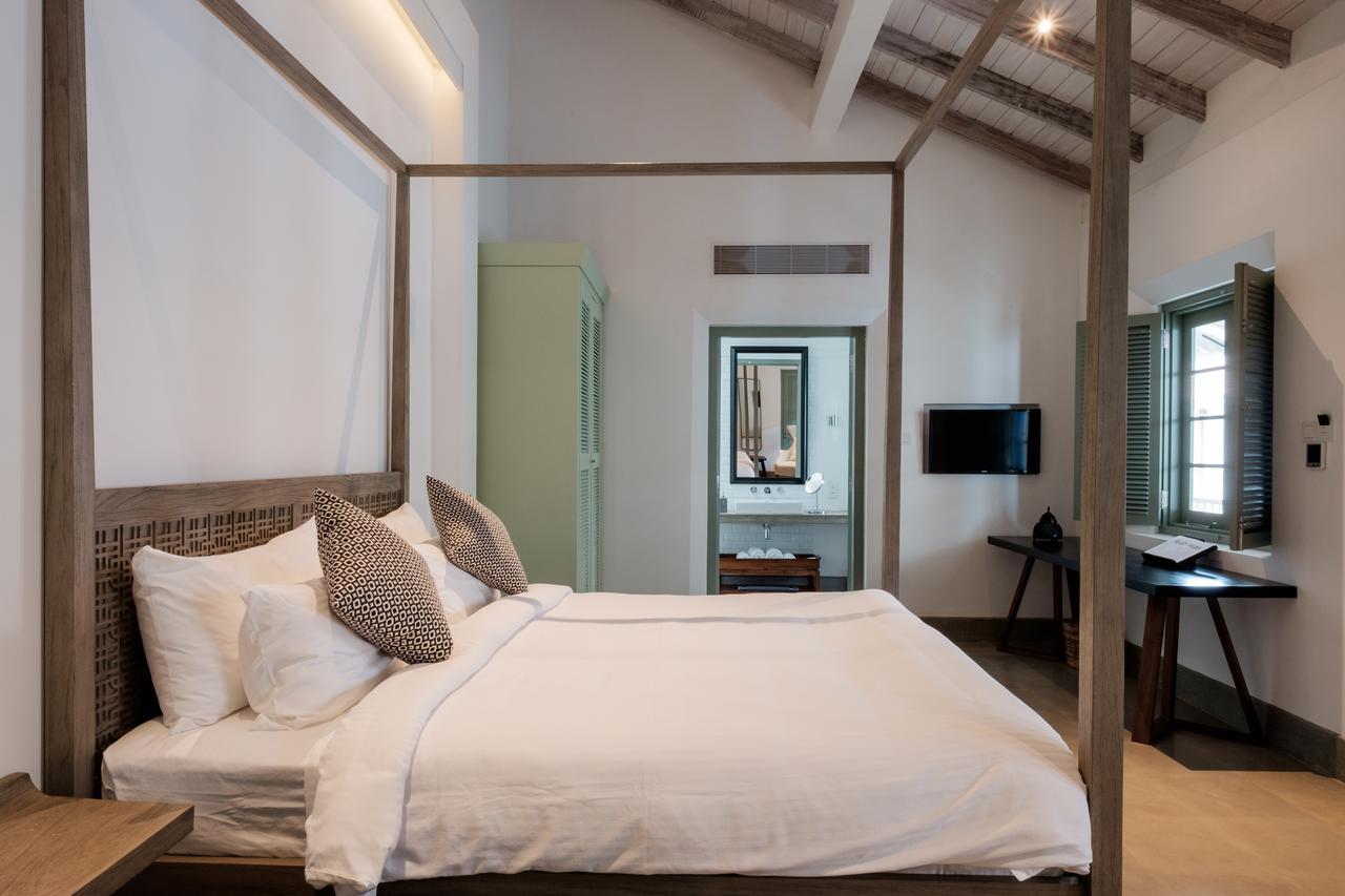 Double Bazaar Bedroom