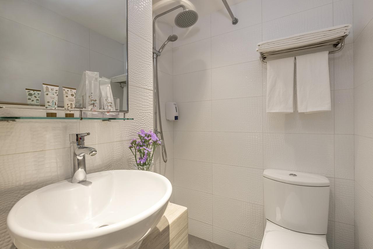One-Bedroom Apartment with Mezzanine (4 Adults)