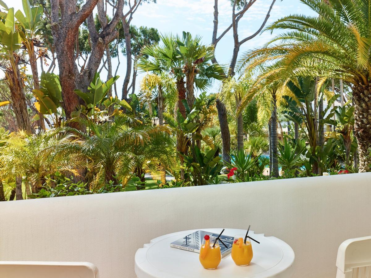 Double or Twin Room with Pool View