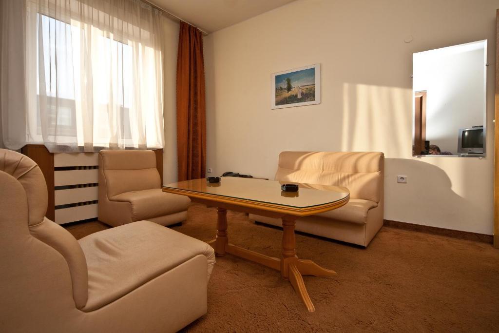 Suite with Bedroom